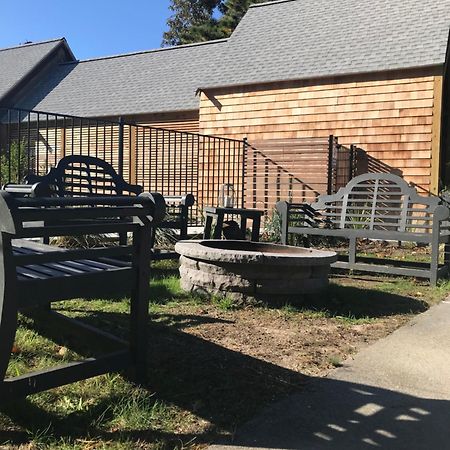 Cape Cod Veranda Motel South Yarmouth Exterior photo