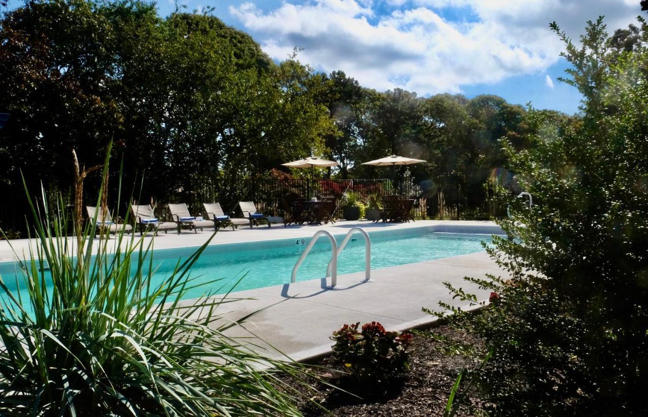 Cape Cod Veranda Motel South Yarmouth Exterior photo